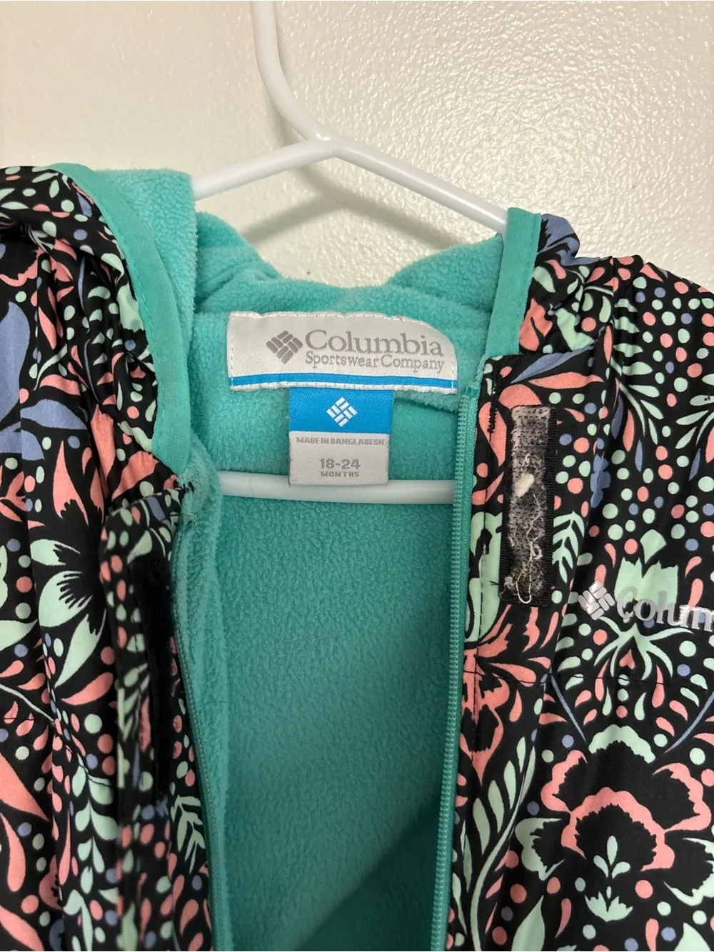 Columbia winter Snowsuit in girls 18-24 month floral